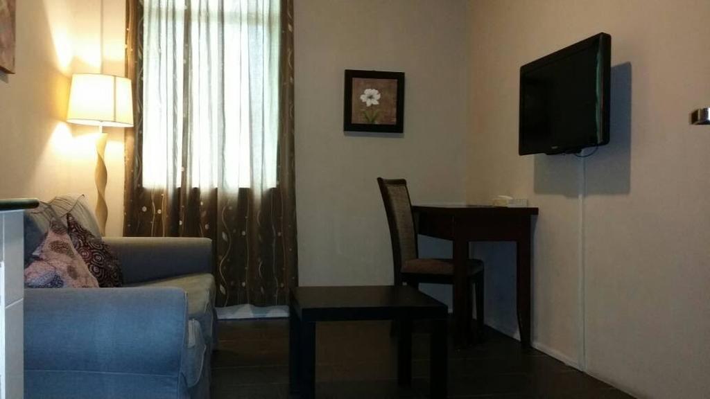 Ginasuite Kompleks27 Hotel Bandar Seri Begawan Exterior foto