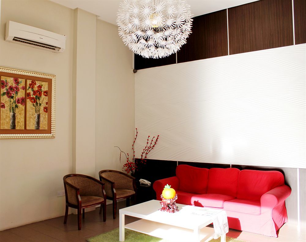 Ginasuite Kompleks27 Hotel Bandar Seri Begawan Exterior foto