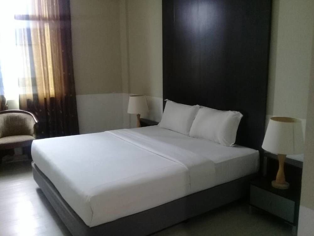Ginasuite Kompleks27 Hotel Bandar Seri Begawan Exterior foto