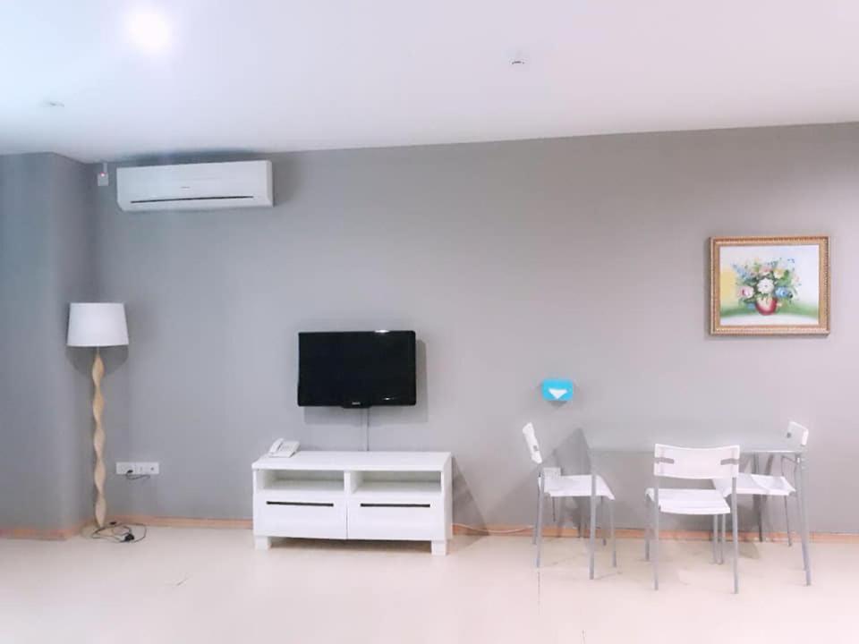 Ginasuite Kompleks27 Hotel Bandar Seri Begawan Exterior foto